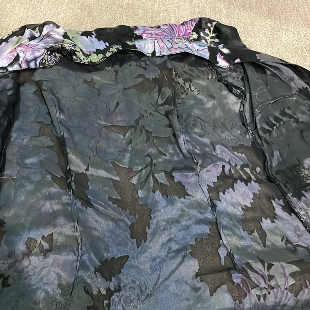 Citron silk blouse/jacket with sheer portions - Picture 3 of 4